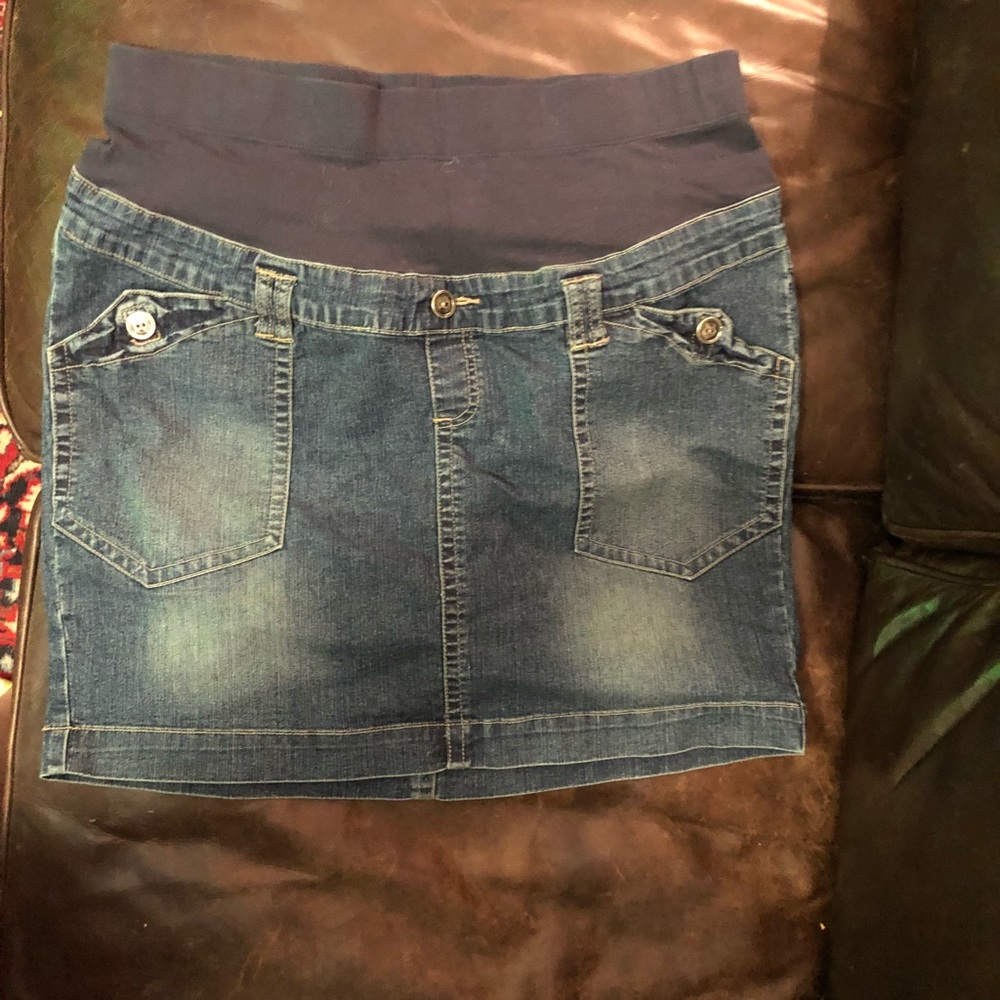 Over belly denim skirt